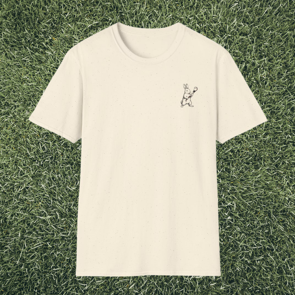 Ainmhí Mé Ainmhí Allta Tee - Hurling Rabbit